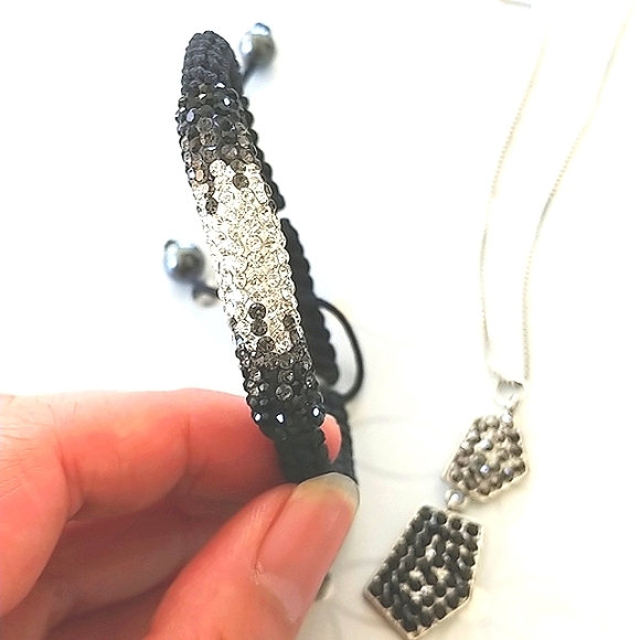 ✨BOGO FREE✨Crystal Pave bar bracelet + pendant necklace black/grey NWT - Picture 5 of 6